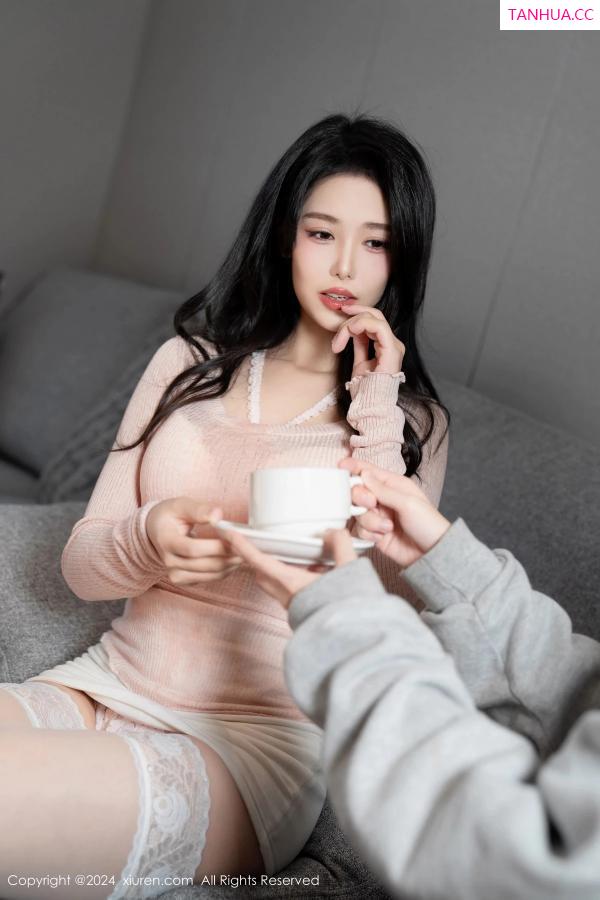 陈若依 抖娘利世 [XiuRen]高清写真图 2024.02.07 No.8086 利世 丝袜性感第43张图片